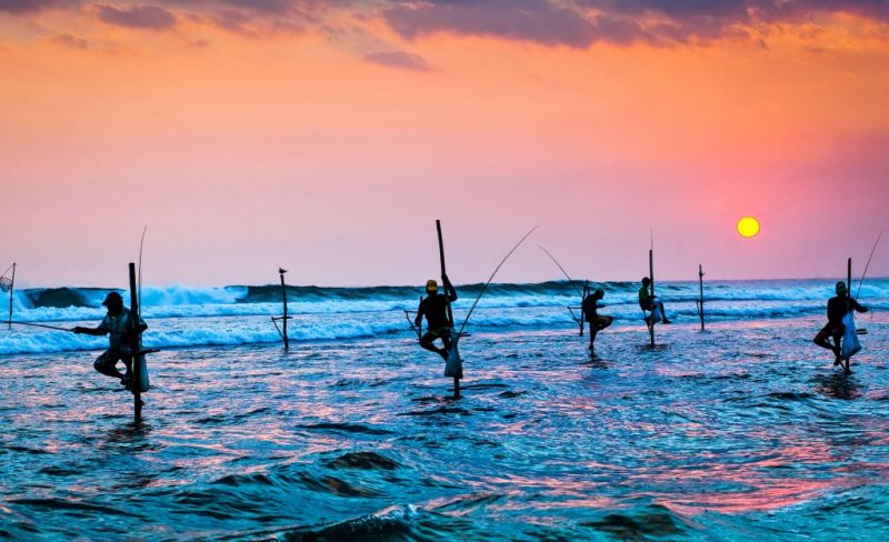 வடமராட்சி கடற்கரையில் மீனவர்களுக்கு புதிய இறங்குதுறை